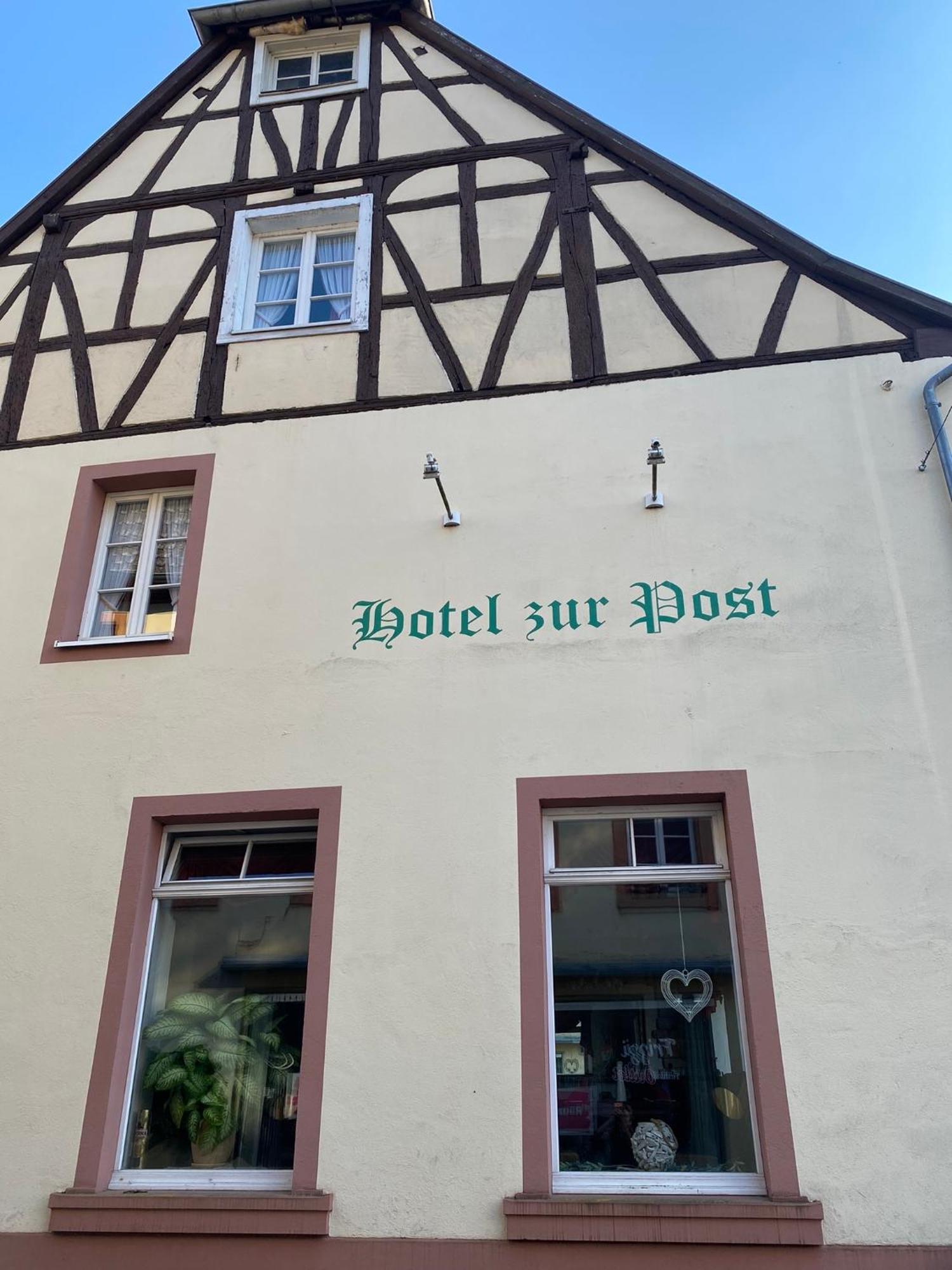 Hotel Zur Post Blieskastel Exterior foto